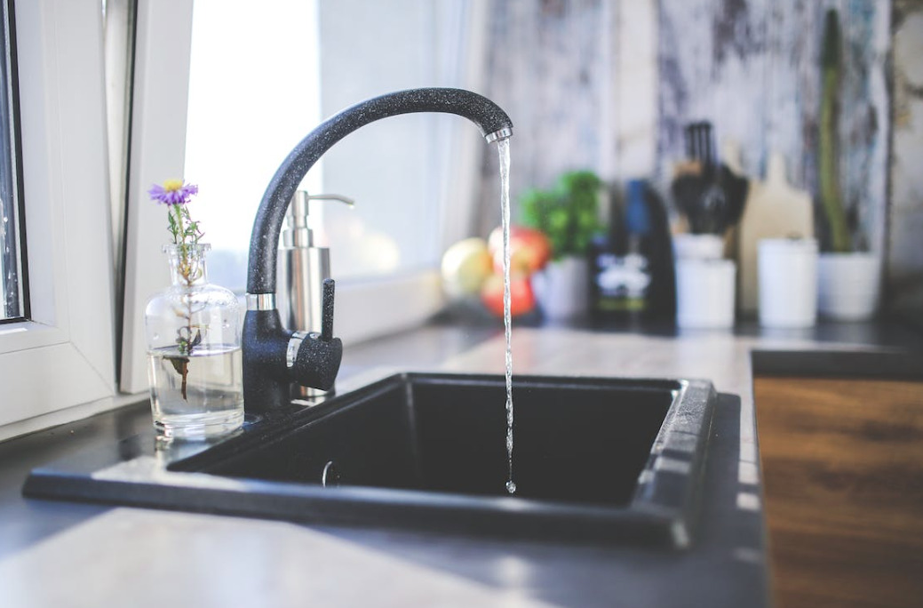 faucet sink
